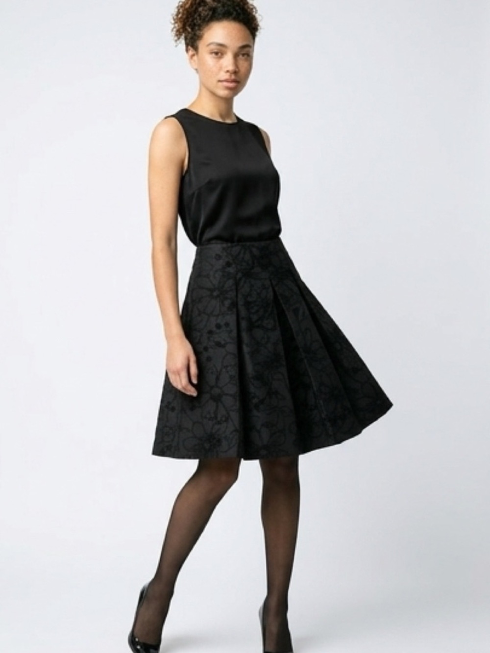 NWOT Pleated A-line skirt .